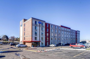 Отель Motel 6-Greenwood Village, CO - Denver - South Tech Center  Гринвуд Виллидж